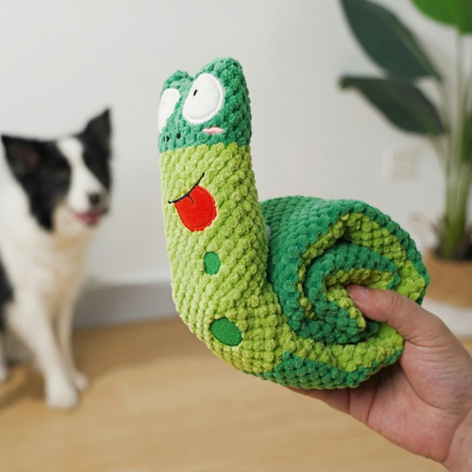 Snail Treat Foraging Toy
